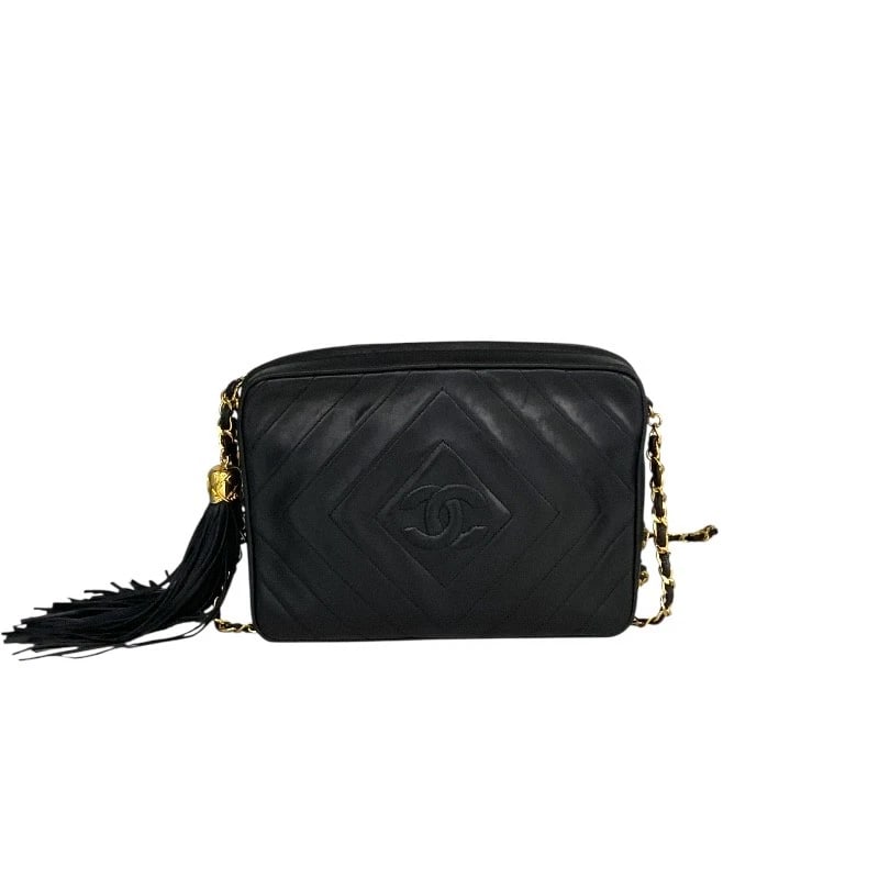 CHANEL COCO MARK FRINGE SHOULDER BAG: CHANEL COCO Mark Fringe Shoulder Bag Brand: CHANEL Type: Shoulder Bag Material: lambskin Color: black Size: W8.9 x H6.5x D2.4inch Shoulder:45.3inch Accessories: None Accessories Notice: Wh