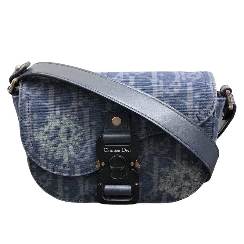 CHRISTIAN DIOR SADDLESHOULDER BAG HANDBAG: Christian Dior SaddleShoulder Bag Handbag Brand: Christian Dior Type: Handbag Material: Exterior Material Cotton denim Color: blue Size: W7.1 x H5.3x D2.2inch Shoulder:21.3inch Accessories: None