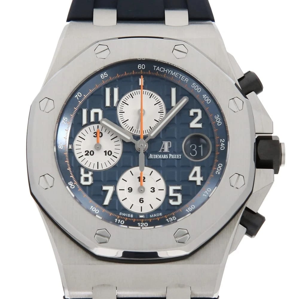 AUDEMARS PIGUET ROYAL OAK OFFSHORE CHRONOGRAPH WATCH: AUDEMARS PIGUET Royal Oak Offshore ChronographWatch Brand: AUDEMARS PIGUET Type: Wrist watch Material: Band Material rubber, Case Material Stainless Steel Color: Dial Color Blue Size: Band Size No