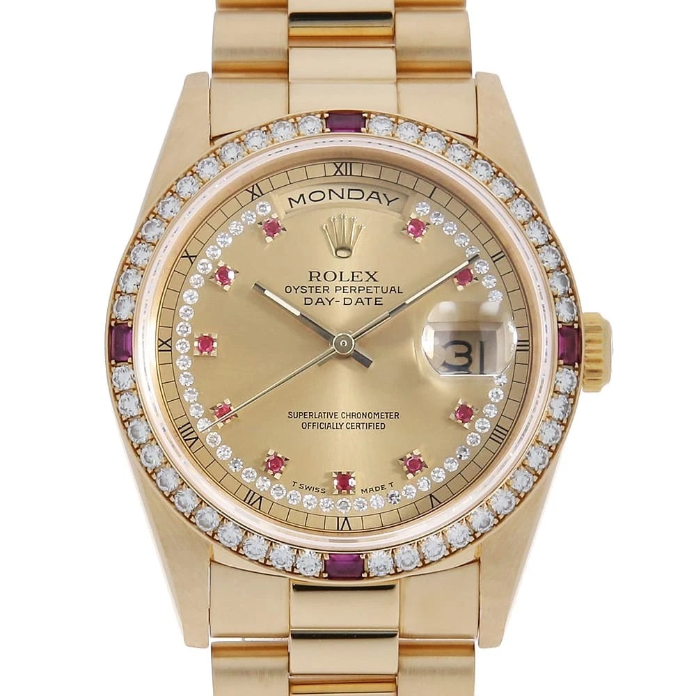 ROLEX DAY DATE BEZEL DIAMOND CIRCLE DIAMOND CHAMPAG WATCH: ROLEX Day Date Bezel Diamond Circle Diamond Champag, Watch Brand: ROLEX Type: Wrist watch Material: Band Material Yellow Gold, Case Material Yellow Gold Color: Dial Color Champagne Gold Size: