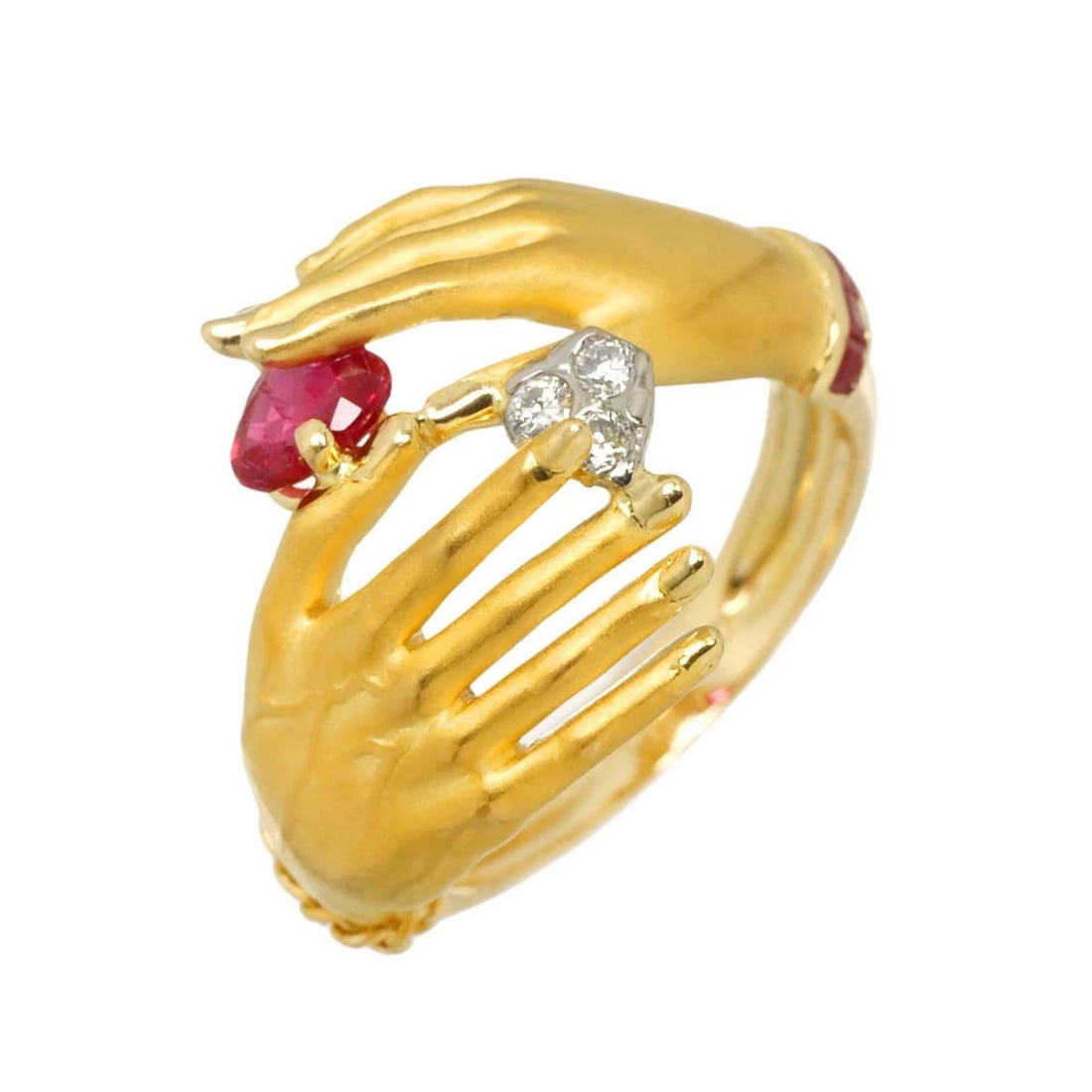 CARRERA Y CARRERA RUBY DIAMOND RING: Carrera y Carrera Ruby Diamond Ring Brand: Carrera y Carrera Type: Ring Material: 18K Yellow Gold Main Stone Natural Color: Yellow Gold Size: 6(US) Accessories: None Accessories Notice: Wh