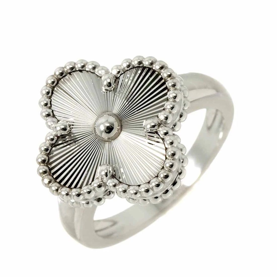 VAN CLEEF ARPELS VINTAGE ALHAMBRA RING 18K WG 750: Van Cleef Arpels Vintage Alhambra Ring 18K WG 750 Brand: Van Cleef Arpels Type: Ring Material: 18K White Gold Color: White Gold Size: 48/8(US) Accessories: None Accessories Notice: When