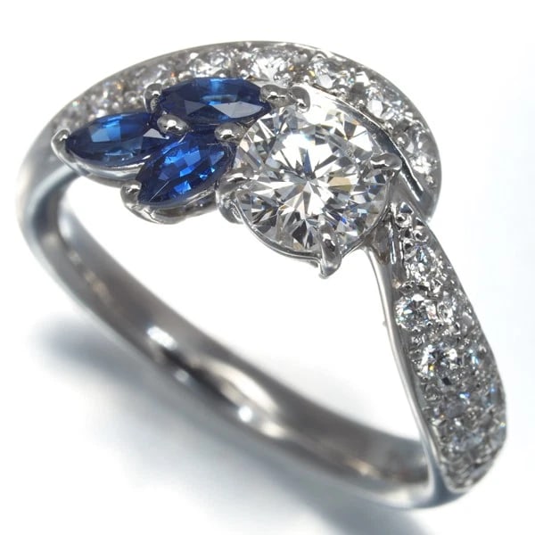 CRESCENT VERT RING DIAMOND - 3