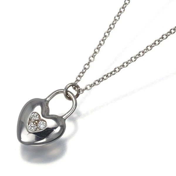 TIFFANY&CO. NECKLACE DIAMOND HEART LOCK 18K 750 WHITE GOLD: Tiffany&Co. Necklace Diamond Heart Lock 18K 750 White Gold Brand: Tiffany & Co. Type: Necklace Material: Metal White Gold Main Stone Natural Color: White Gold Size: Necklace length: 41cm 
