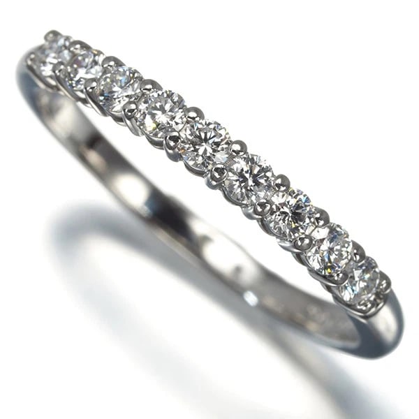 TIFFANY&CO. RING DIAMOND: Tiffany&Co. Ring Diamond Brand: Tiffany & Co. Type: Ring Material: Metal Platinum Main Stone Natural Color: Platinum Size: US6-6.25 Accessories: None Accessories Notice: When purchasing