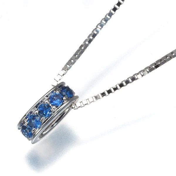 VENDOME NECKLACE SAPPHIRE 18K 750 WHITE GOLD: VENDOME Necklace Sapphire 18K 750 White Gold Brand: VENDOME Type: Necklace Material: Metal White Gold Main Stone Natural Color: White Gold Size: Necklace length: 36 / 39cm Accessories: None