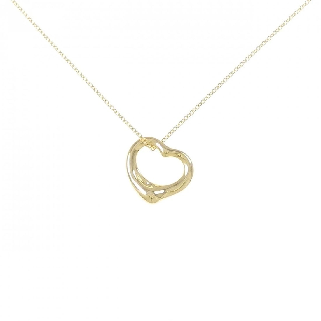 TIFFANY & CO. OPEN HEART NECKLACE: Tiffany & Co. Open Heart Necklace Brand: Tiffany Type: Necklace Material: 750 Yellow Gold Color: Yellow Gold Size: 40cm Accessories: None Accessories Notice: When purchasing pre-owned goods,