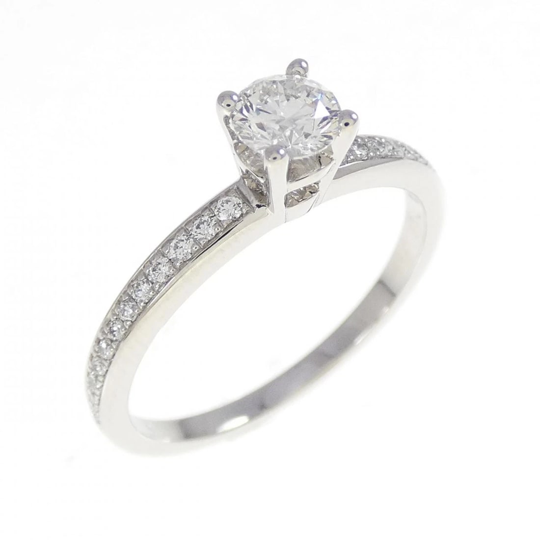 BVLGARI RING: Bvlgari Ring Brand: BVLGARI Type: Ring Material: Platinum 950 Main Stone Natural Color: G Size: 6.5-7 (US size) Accessories: None Accessories Notice: When purchasing pre-owned goods, please