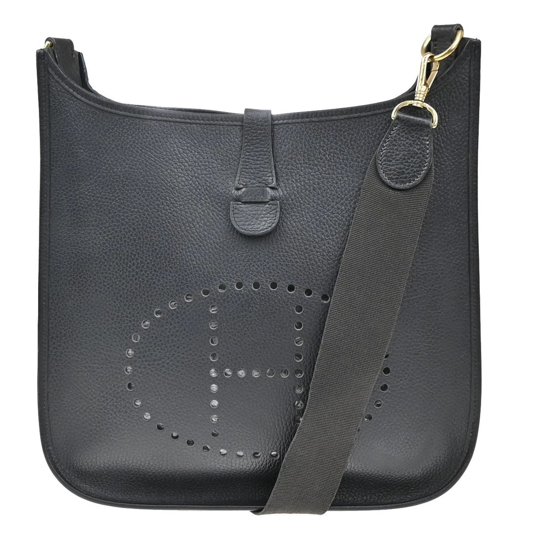 HERMES EVELYNE GM SHOULDER BAG SQUARE A ARDENNES LEATHER BLACK: HERMES Evelyne GM Shoulder Bag Square A Ardennes Leather Black Brand: HERMES Type: Shoulder Bag Material: Ardennes Leather Color: Black Size: W 11.8 x H 11.4 x D 3.1 " (approx.) SHOULDER DROP ( in