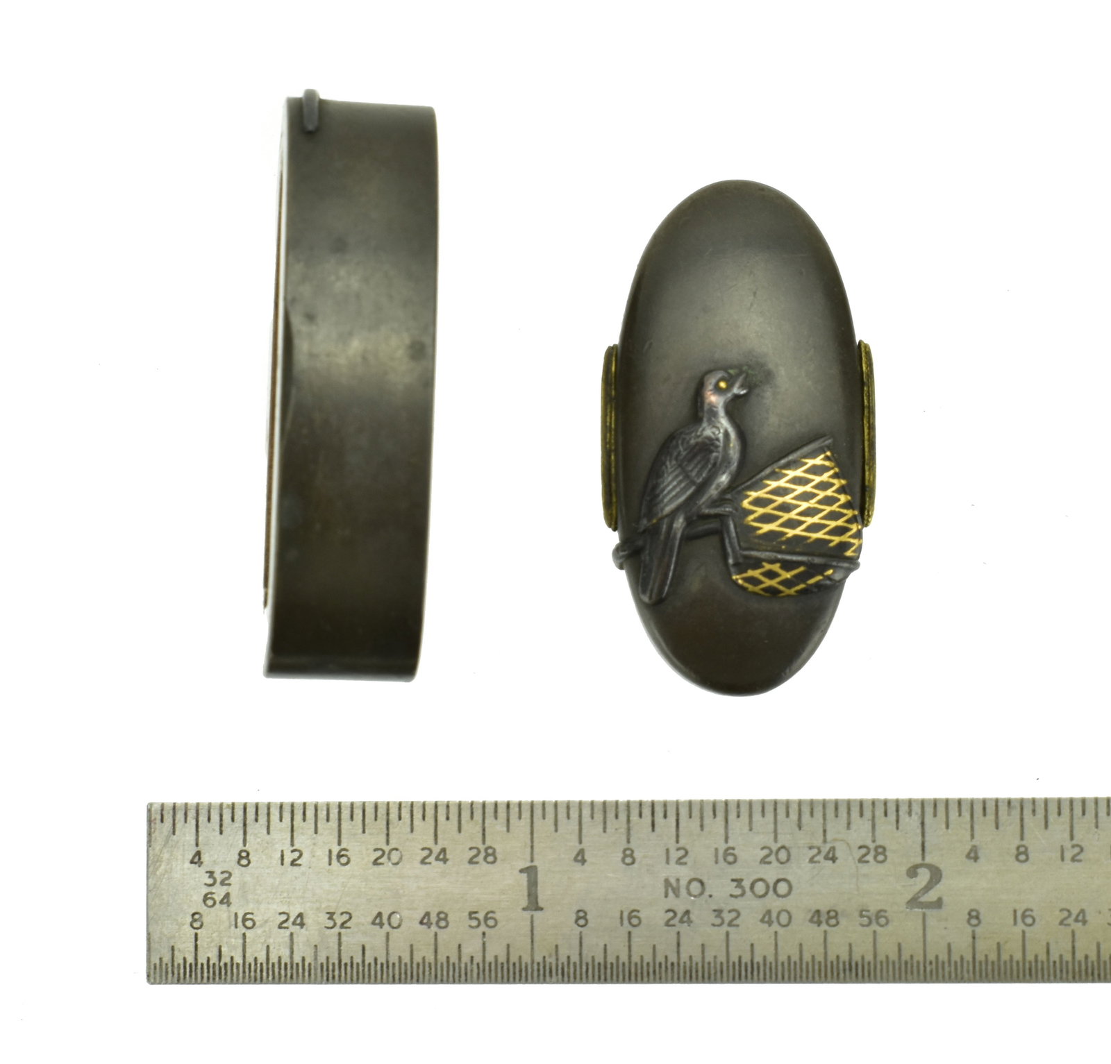 AUTHENTIC KINKO FUCHI KASHIRA: Authentic Kinko Fuchi Kashira Description: Authentic Kinko Fuchi Kashira. Size: Fuchi (left piece): Length (horizontal): ~4.0 cm Width (vertical): ~2.0 cm Height (depth): ~1.0 cm Kashira (right