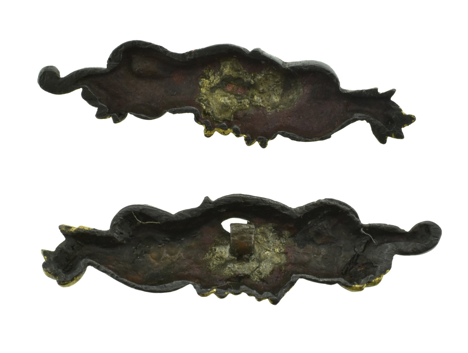 AUTHENTIC JAPANESE MENUKI: Authentic Japanese Menuki Description: Authentic Japanese Menuki. Size: None Accessories: None Accessories Notice: When purchasing pre-owned goods, please refer to the photos of the items to