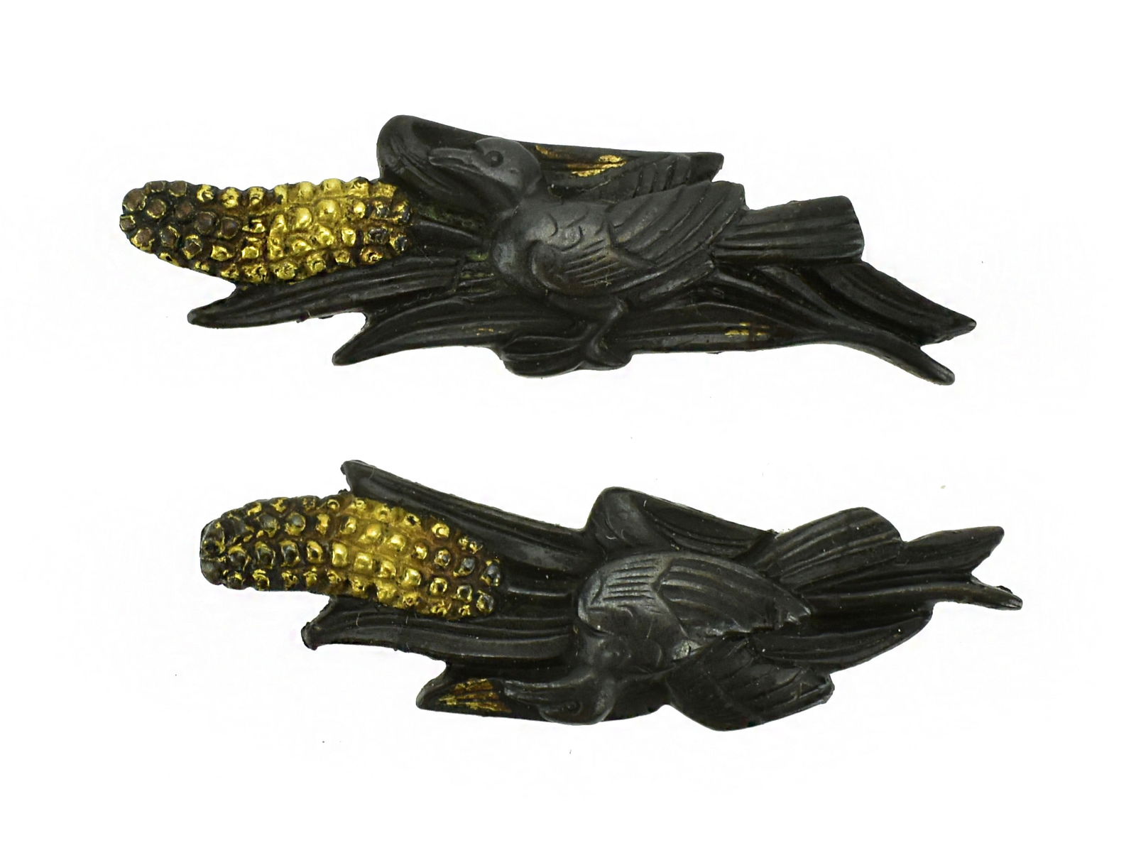 AUTHENTIC JAPANESE MENUKI: Authentic Japanese Menuki Description: Authentic Japanese Menuki Size: None Accessories: None Accessories Notice: When purchasing pre-owned goods, please refer to the photos of the items to