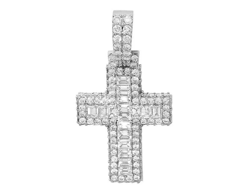 UNISEX REAL EMERALD-CUT DIAMOND CROSS PENDANT: Unisex Real Emerald-Cut Diamond Cross Pendant Brand: None Type: Necklace Material: Metal White Gold Main Stone Natural Color: White Gold Size: Dimension L 1.8" x W 1" x H 3mm Accessories: None