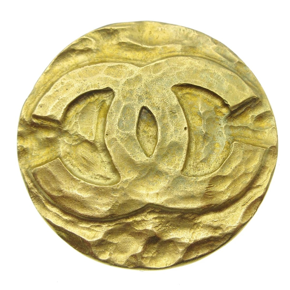 CHANEL MEDALLION BROOCH PIN GOLD: Chanel Medallion Brooch Pin Gold Brand: CHANEL Type: Brooch Material: Gold-plated Color: Gold Size: Diameter : 5.0 cm Accessories: None Accessories Notice: When purchasing pre-owned goods,