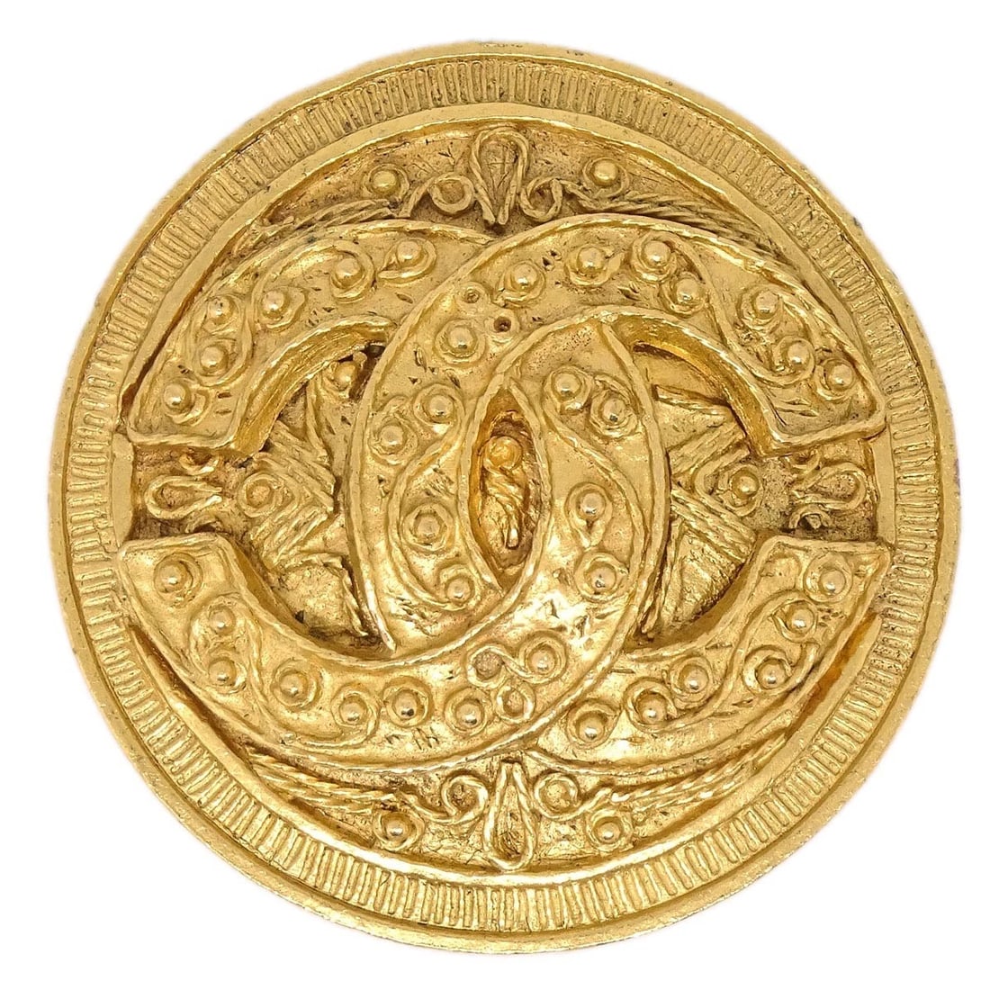 CHANEL MEDALLION BROOCH PIN GOLD (1 of 2)