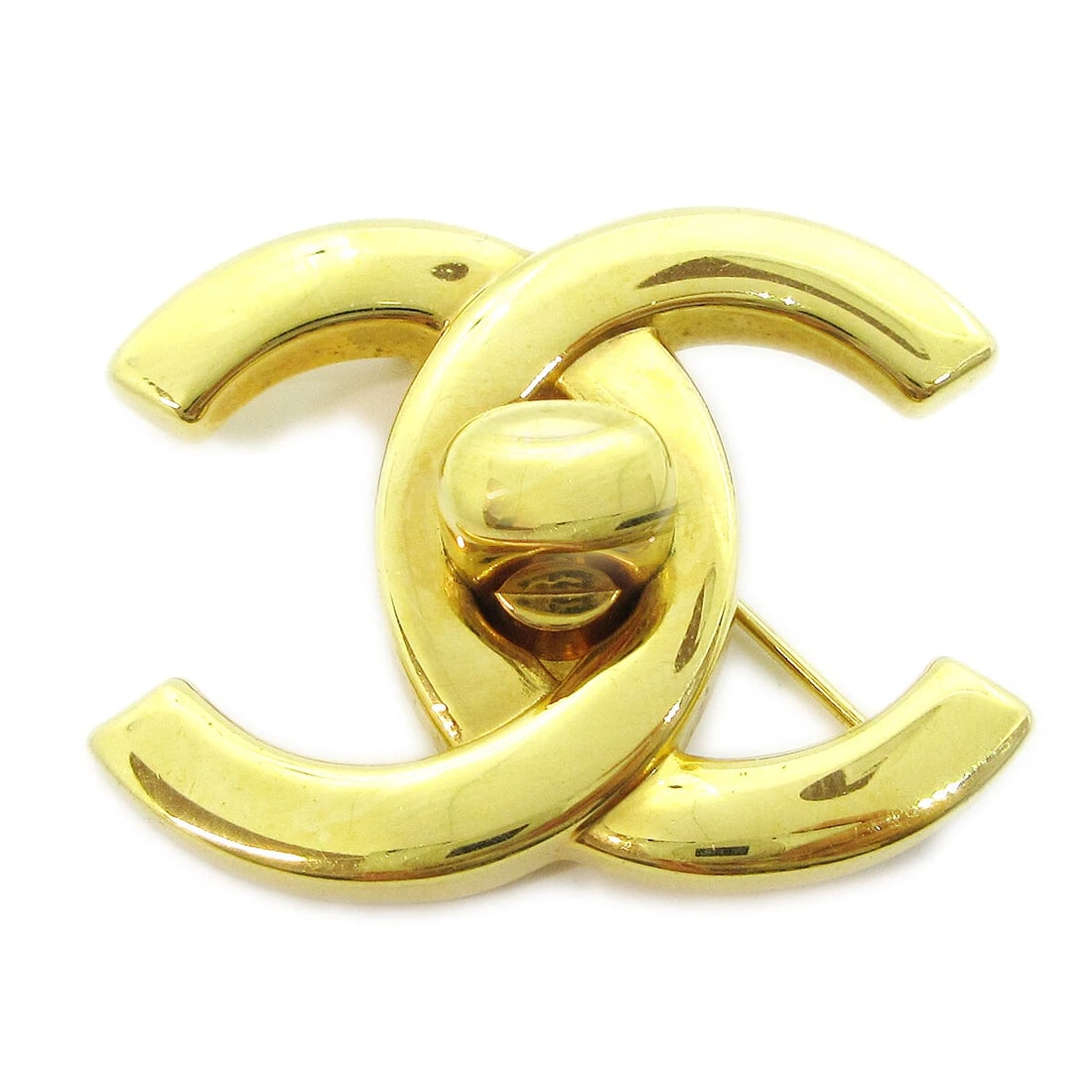 CHANEL TURNLOCK BROOCH PIN GOLD: Chanel Turnlock Brooch Pin Gold Brand: Chanel Type: Brooch Material: Gold-tone Color: Gold Size: W 3.8 x H 2.9 cm Accessories: None Accessories Notice: When purchasing pre-owned goods, please