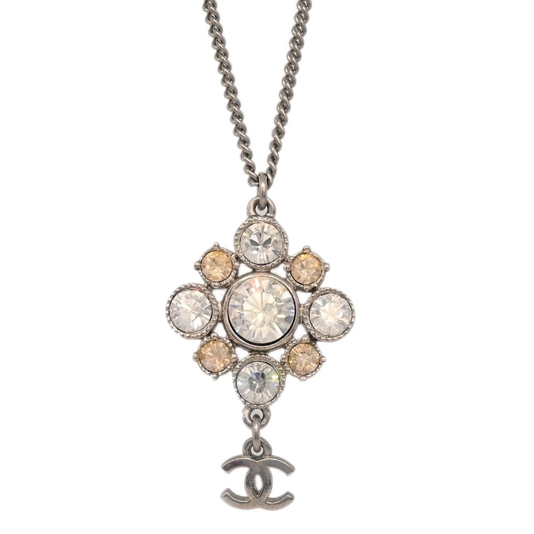 CHANEL SILVER NECKLACE PENDANT RHINESTONE: Chanel Silver Necklace Pendant Rhinestone Brand: CHANEL Type: Pendant Material: Silver Plated Rhinestone Color: Silver Size: Chain(Overall) : 48.0 cm Charm : W 2.5 x H 3.8 cm Accessories: None