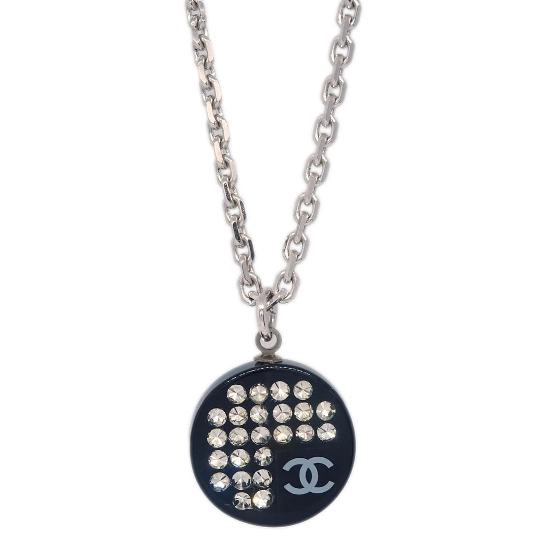 CHANEL MEDALLION PENDANT NECKLACE RHINESTONE SILVER BLACK: Chanel Medallion Pendant Necklace Rhinestone Silver Black Brand: CHANEL Type: Necklace Material: Silver Plated Acrylic Rhinestone Color: Silver Size: Chain(Overall) : 42.0 cm Diameter : 1.7 cm Ac