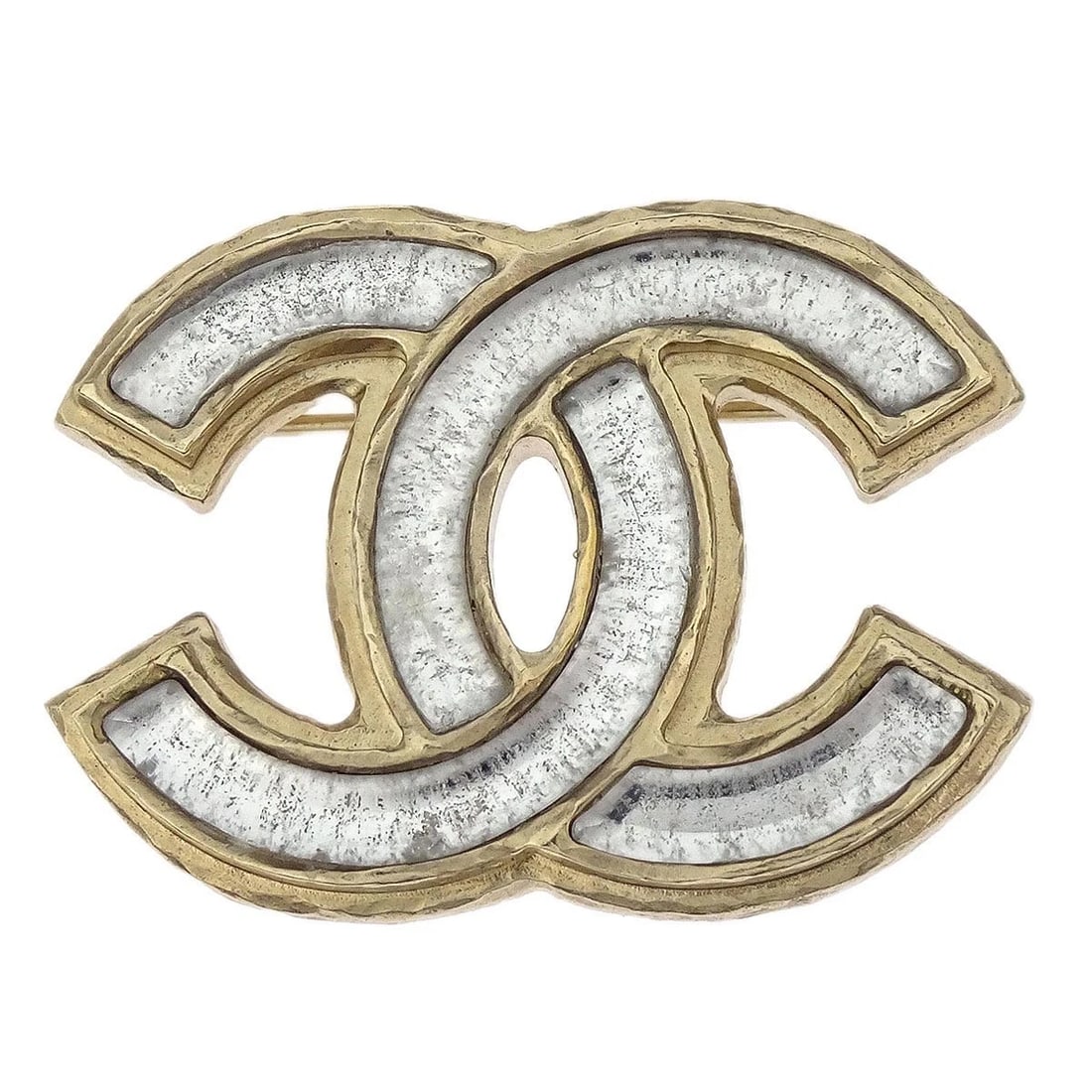 CHANEL CC BROOCH PIN GOLD: Chanel CC Brooch Pin Gold Brand: CHANEL Type: Brooch Material: Gold Plated Color: Gold Size: W 3.4 x H 2.4 cm Accessories: None Accessories Notice: When purchasing pre-owned goods, please