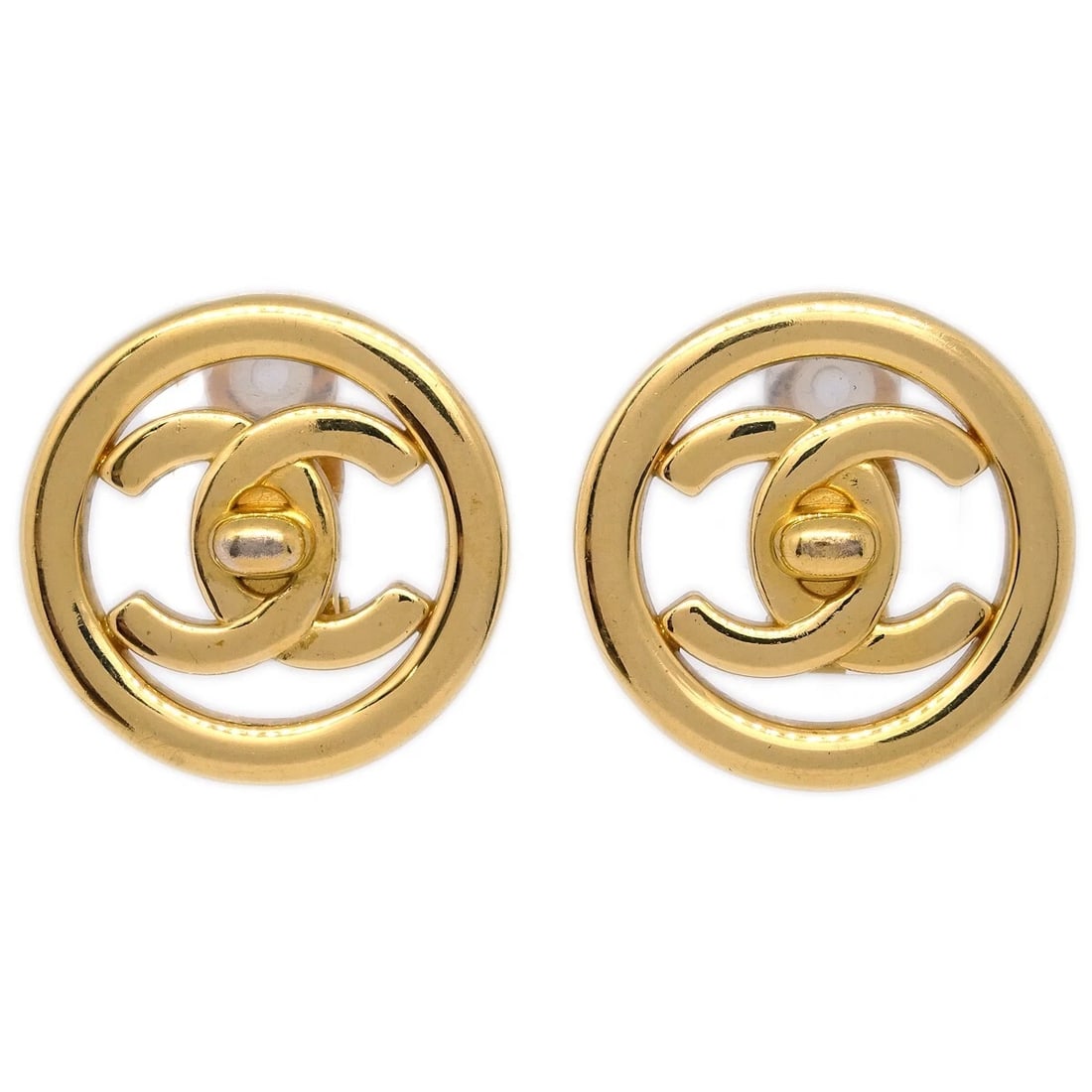 CHANEL CC TURNLOCK BUTTON EARRINGS GOLD CLIP-ON: Chanel CC Turnlock Button Earrings Gold Clip-On Brand: CHANEL Type: Earrings Material: Gold Plated Color: Gold Size: Diameter : 2.3 cm Accessories: None Accessories Notice: When purchasing