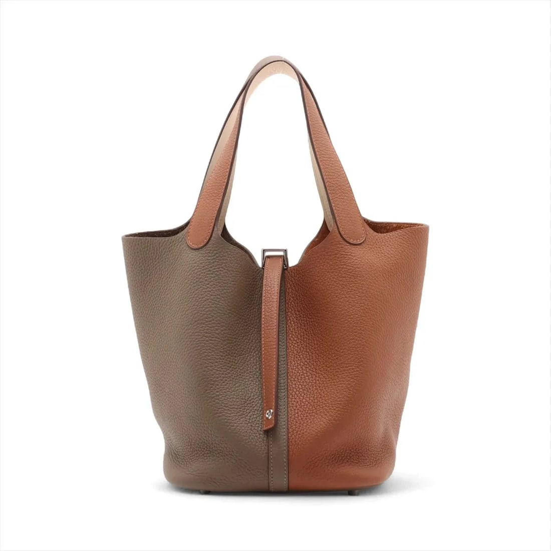 HERMÈS PICOTIN LOCK TAURILLON CLEMENCE: Hermès Picotin Lock Taurillon Clemence Brand: Hermès Type: Hand bag Material: Taurillon Clemence Color: Etoupe Size: Height:8.5inch Length:8.9inch Depth:6.9inch Handle height:5.7inch 