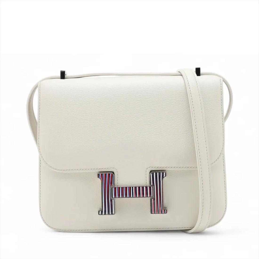HERMÈS CONSTANCE 3 MINI 18 OPTICAL EVERCOLOR: Hermès Constance 3 Mini 18 Optical Evercolor Brand: Hermès Type: Shoulder bag Material: Evercolor Color: White Size: Height:5.9inch Length:7.1inch Depth:2.4inch Shoulder height:20.5inch Accesso