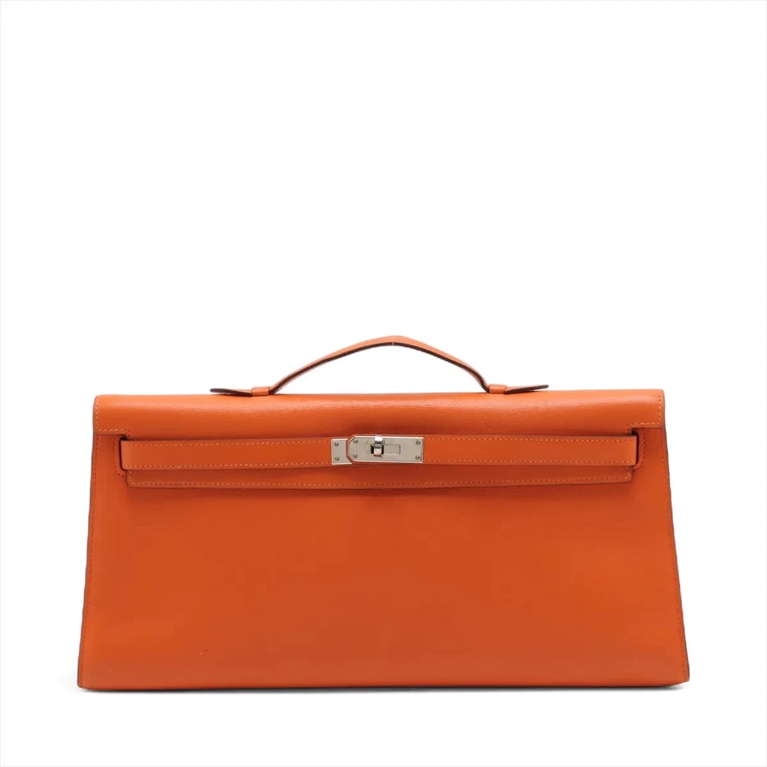 HERMÈS KELLY CUT VEAU SWIFT ORANGE SILVER: Hermès Kelly Cut Veau Swift Orange Silver Brand: Hermès Type: Hand bag Material: Veau Swift Color: Orange Size: Height:6.3inch Length:13.2inch Depth:0.8inch Handle height:1.0inch Accessories: N