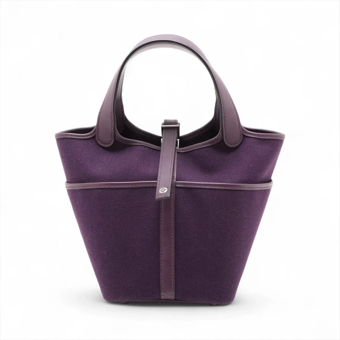 HERMÈS PICOTIN LOCK CARGO TWARGOELANG X VOSWIFT CASSIS SILVER: Hermès Picotin Lock Cargo Twargoelang x Voswift Cassis Silver Brand: Hermès Type: Hand bag Material: Twargoelans Color: Cassis Size: Height:7.3inch Length:7.1inch Depth:5.3inch Handle height:4.5