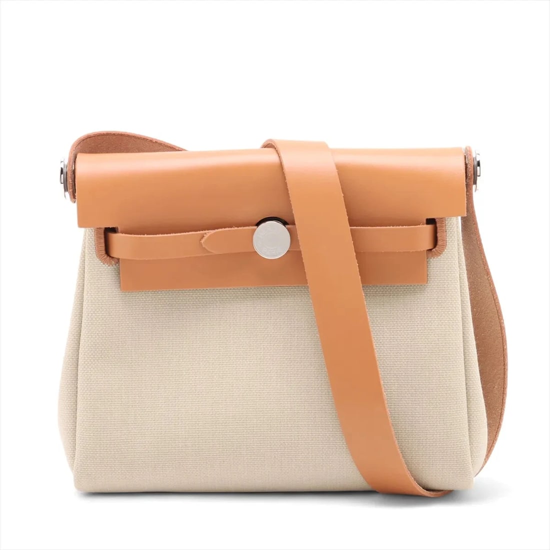 HERMÈS YALE BAG ZIP 20 TWAL MILITARY X VASH HUNTER: Hermès Yale bag zip 20 Twal military x vash hunter Brand: Hermès Type: Shoulder bag Material: Toile militaire Color: Brown Size: Height:6.7inch Length:7.9inch Depth:2.4inch Shoulder