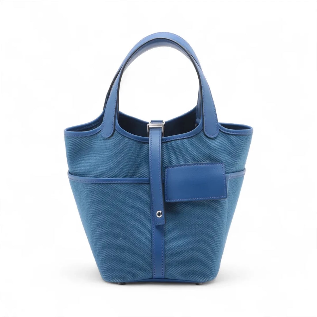 HERMÈS PICOTIN LOCK 18 PM CARGO TWARGOELANG: Hermès Picotin Lock 18 PM Cargo Twargoelang Brand: Hermès Type: Hand bag Material: Twargoelans Color: Blue royale Size: Height:7.3inch Length:7.3inch Depth:5.3inch Handle height:4.5inch Accesso