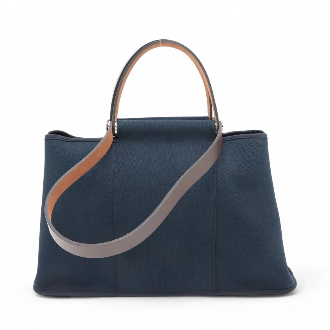 HERMÈS CABAG ELAN PM TOILE OFFICIER X LEATHER NAVY: Hermès Cabag Elan PM toile officier x leather navy Brand: Hermès Type: Tote bag Material: Toile Officier Color: Navy Blue Size: Height:10.2inch Length:15.4inch Depth:5.7inch Handle height:4.5inc