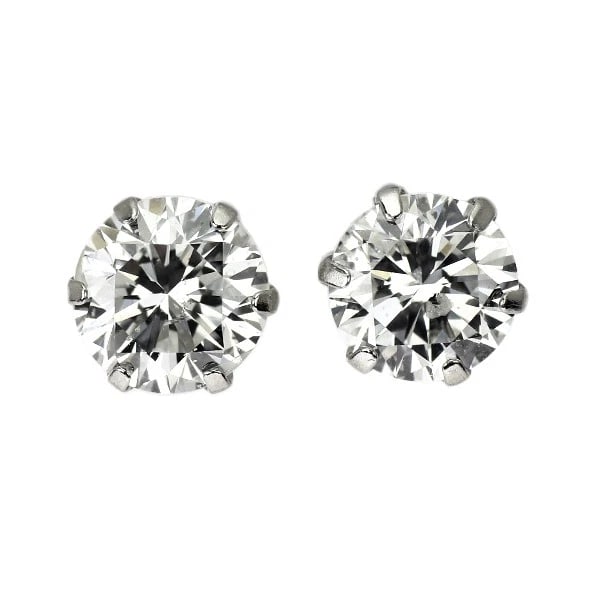 PT900 DIAMOND EARRINGS: Pt900 Diamond Earrings Brand: None Type: piercing Material: Metal Pt900 Main Stone/Creation Natural Color: Platinum Size: Length/Width/Diameter5.5Width/Thickness6.1 Accessories: None