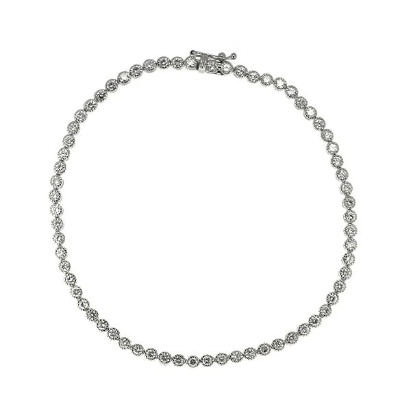 K18WG DIAMOND BRACELET: K18WG diamond bracelet Brand: None Type: bracelet Material: Metal K18WG Main Stone/Creation Natural Color: None Size: Length/Width/Diameter2.8Width/Thickness2.5 Accessories: None Accessori