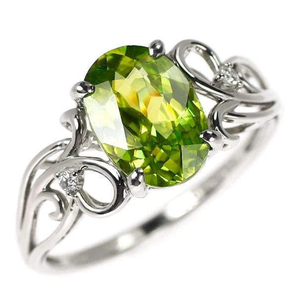 PT900 GREEN SPHENE DIAMOND RING: Pt900 Green Sphene Diamond Ring Brand: None Type: ring Material: Metal Pt900 Color: None Size: 6 US Accessories: None Accessories Notice: When purchasing pre-owned goods, please refer to t