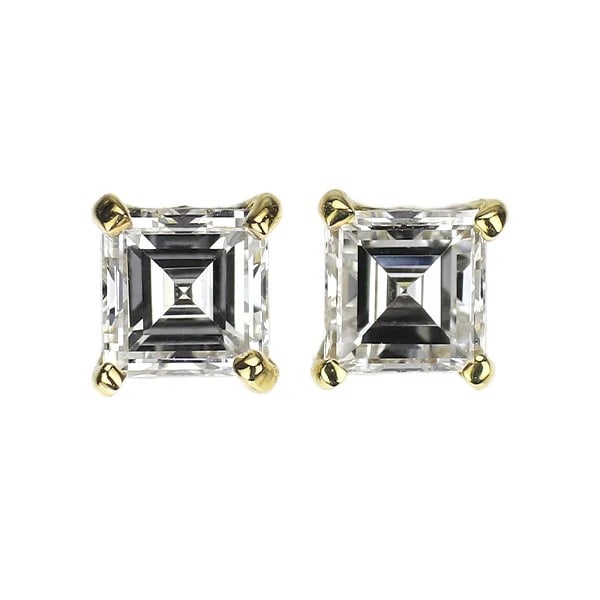 K18YG CARRÉ CUT DIAMOND EARRINGS: K18YG Carré Cut Diamond Earrings Brand: None Type: piercing Material: Metal K18YG Main Stone/Creation Natural Color: yellow Size: Length/Width/Diameter4.0Width/Thickness3.8 Accessories: None