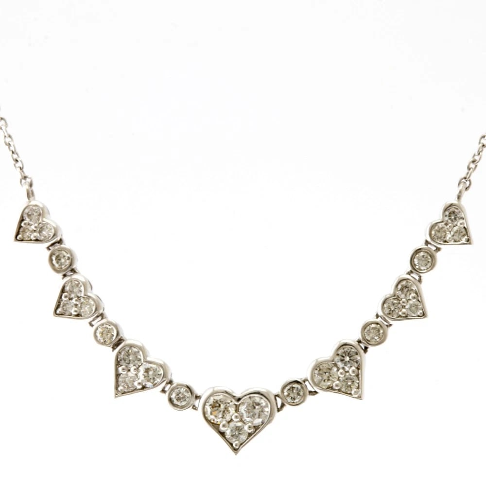 NECKLACE K18 WHITE GOLD DIAMOND HEART: Necklace K18 white gold diamond heart Brand: Unbranded Type: Necklace Material: K18 white gold Main Stone/Creation Natural Color: Silver Size: Size(CM) Total Length:46cm Chain width:0.9mm