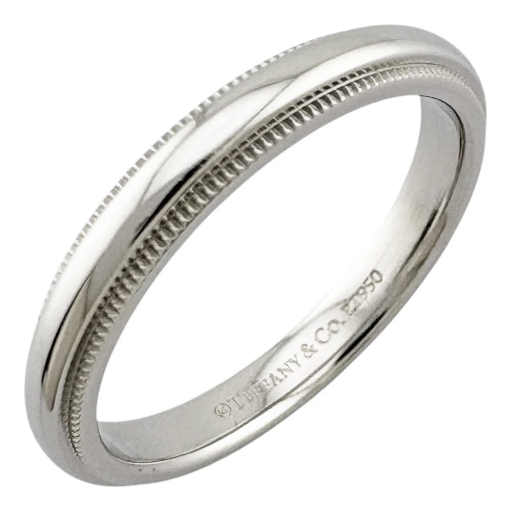 TIFFANY&CO. RING PT950PLATINUM MILGRAIN: TIFFANY&Co. Ring Pt950Platinum Milgrain Brand: Tiffany&co. Type: Ring Material: Pt950Platinum Color: Silver Size: US 7 1/4 Accessories: None Accessories Notice: When purchasing pre-owned g