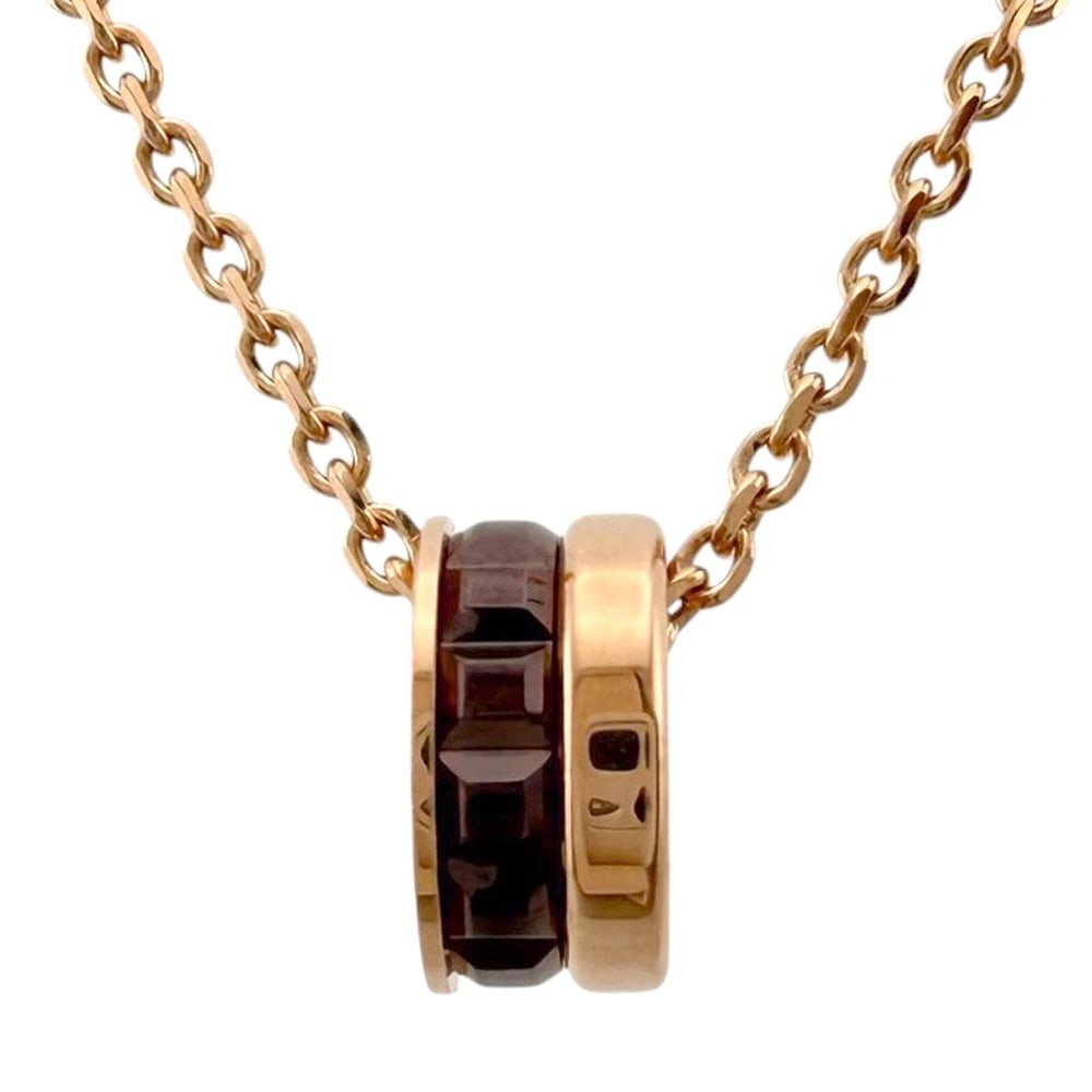BOUCHERON NECKLACE K18 PINK GOLD: Boucheron Necklace K18 Pink Gold Brand: Boucheron Type: Necklace Material: K18 Pink Gold Color: Pink gold Size: Size(CM) Total Length:45cm Chain width:1.0mm Top:W3.5mm x H7.5mm Accessories: None