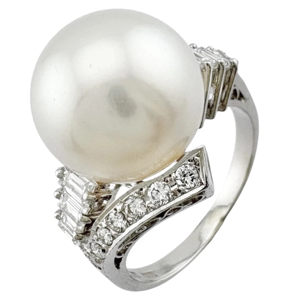 RING PT900PLATINUM PEARL DIAMOND (1 of 6)