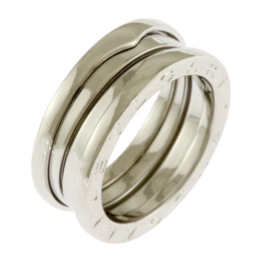 BVLGARI RING K18 WHITE GOLD B-ZERO.1 B ZERO ONE 3 BANDS: BVLGARI Ring K18 white gold B-zero.1 B zero one 3 bands Brand: BVLGARI Type: Ring Material: K18 white gold Color: Silver Size: US 6 Accessories: None Accessories Notice: When purchasing pr