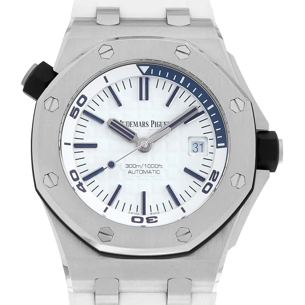 AUDEMARS PIGUET ROYAL OAK OFFSHORE DIVER BOUTIQUE WATCH: AUDEMARS PIGUET Royal Oak Offshore Diver Boutique Watch Brand: AUDEMARS PIGUET Type: Wrist watch Material: Band Material rubber, Case Material Stainless Steel Color: Dial Color White Size: