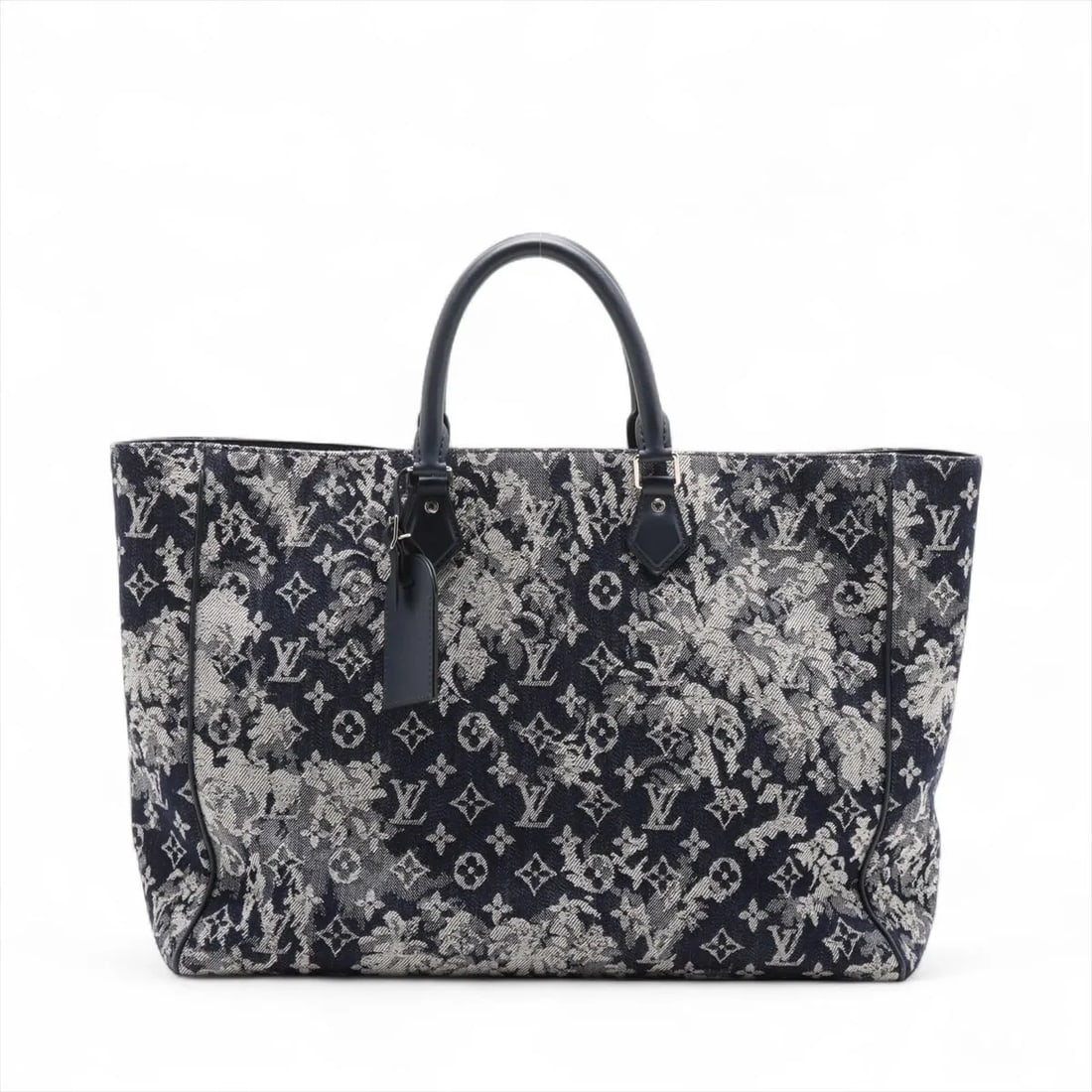 LOUIS VUITTON MONOGRAM TAPESTRY GRAND SAC NAVY BLUE: Louis Vuitton monogram tapestry Grand Sac Navy Blue Brand: Louis Vuitton Type: Tote bag Material: None Color: Navy Blue Size: Height:13.2inch Length:17.5inch Depth:5.5inch Handle