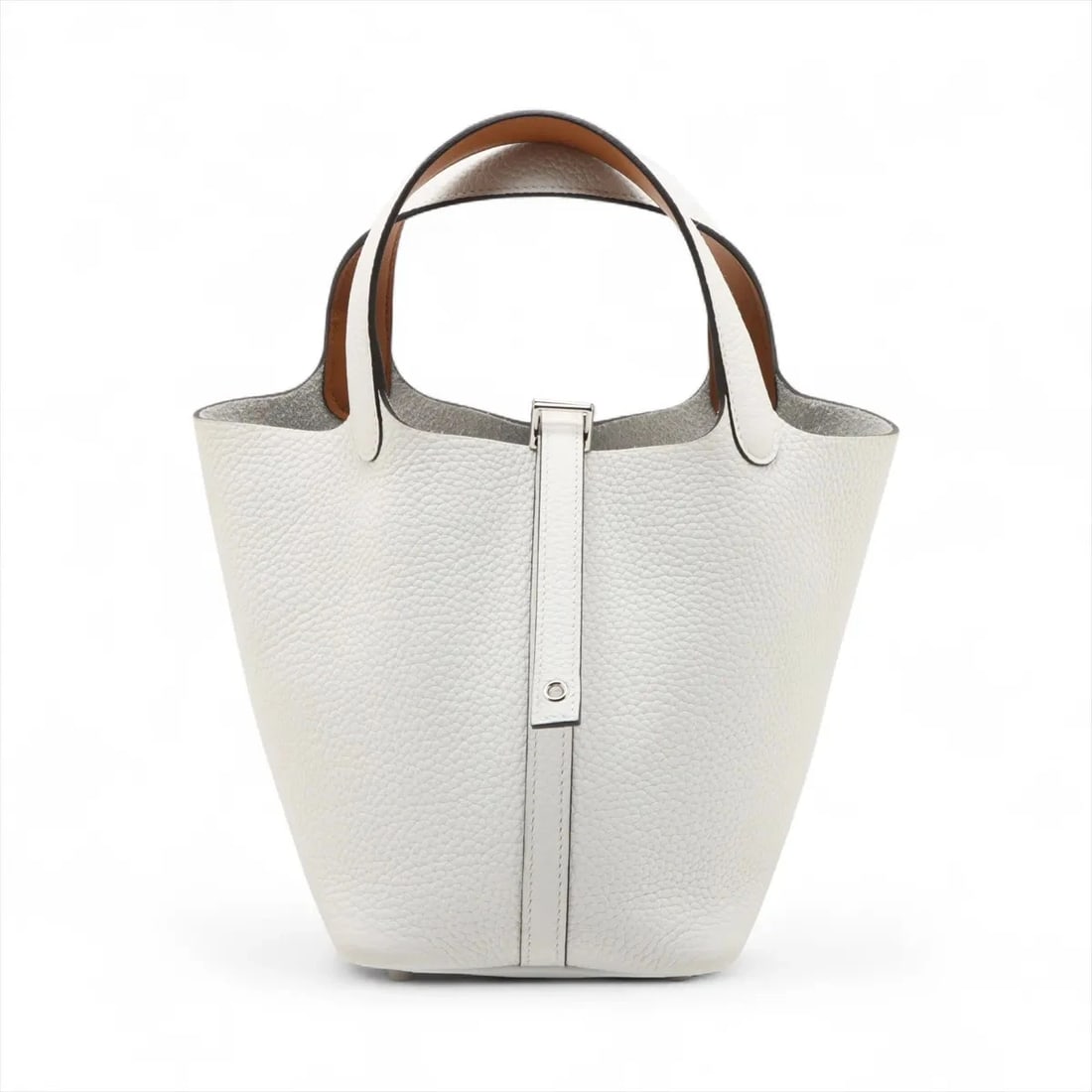 HERMES PICOTIN LOCK 18 PM ECLAT TAURILLON CLEMENCE: Hermes Picotin Lock 18 PM Eclat Taurillon Clemence Brand: Hermes Type: Hand bag Material: Taurillon Clemence Color: NEW WHITE Size: Height:7.3inch Length:7.5inch Depth:5.3inch Handle height:4.9inc