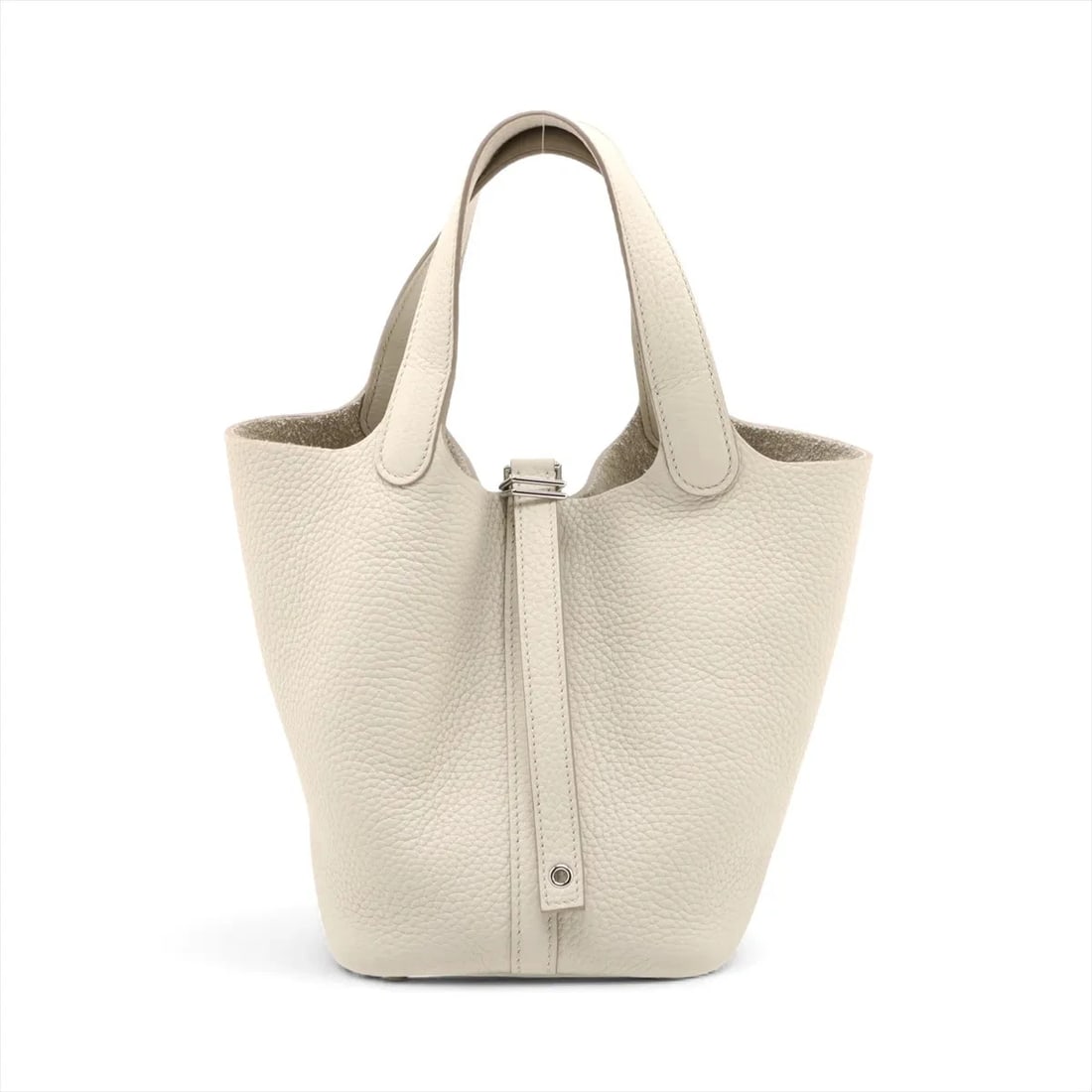 HERMES PICOTIN LOCK 18 PM TAURILLON CLEMENCE BETON: Hermes Picotin Lock 18 PM Taurillon Clemence Beton Brand: Hermes Type: Hand bag Material: Taurillon Clemence Color: Beton Size: Height:7.3inch Length:7.1inch Depth:5.3inch Handle height:5.3inch A