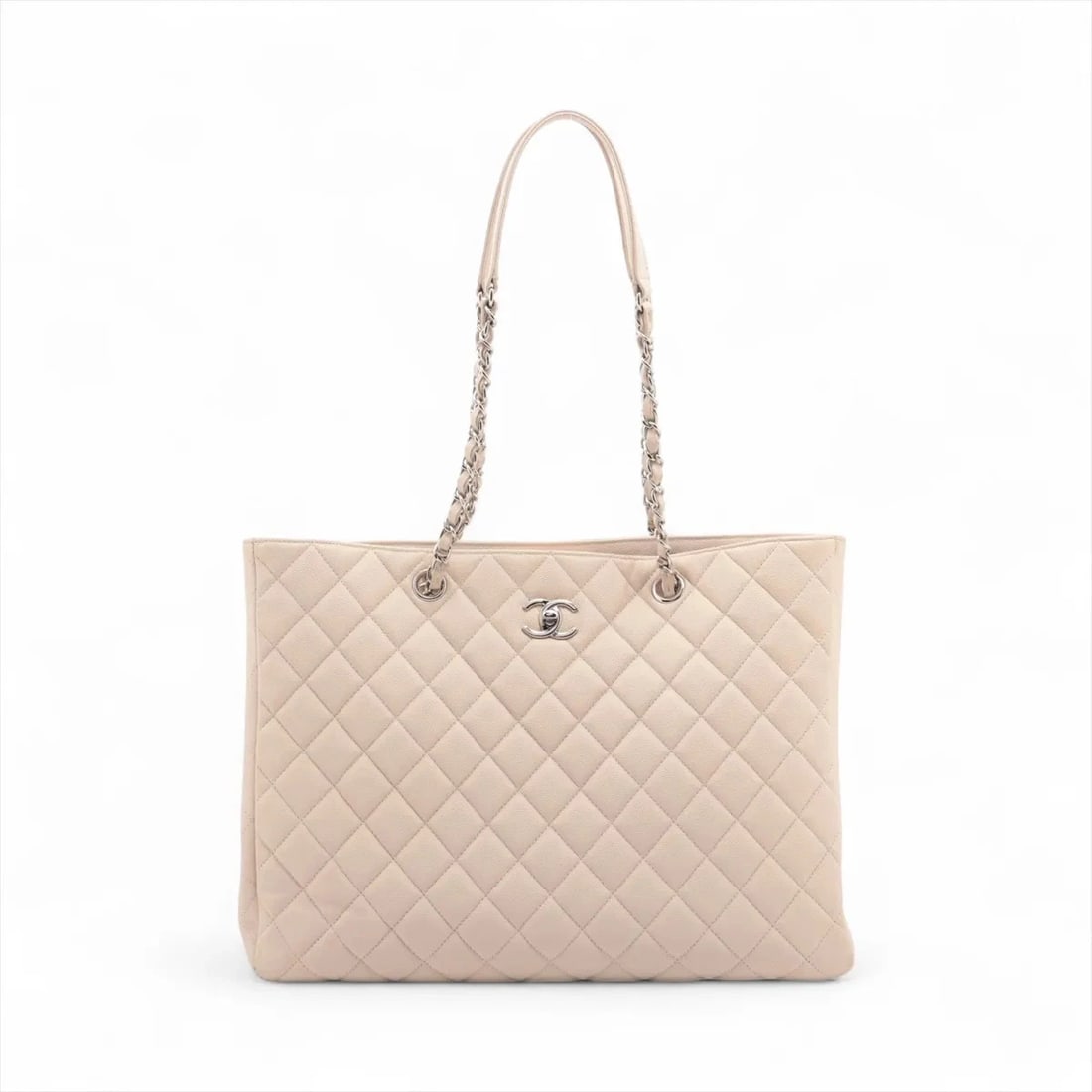 CHANEL MATELASSE CAVIAR SKIN CHAIN TOTE BAG: Chanel Matelasse Caviar Skin Chain Tote Bag Brand: Chanel Type: Tote bag Material: Caviar Skin Color: Beige Size: Height:10.4inch Length:14.0inch Depth:3.9inch Shoulder height:11.0inch Accessorie