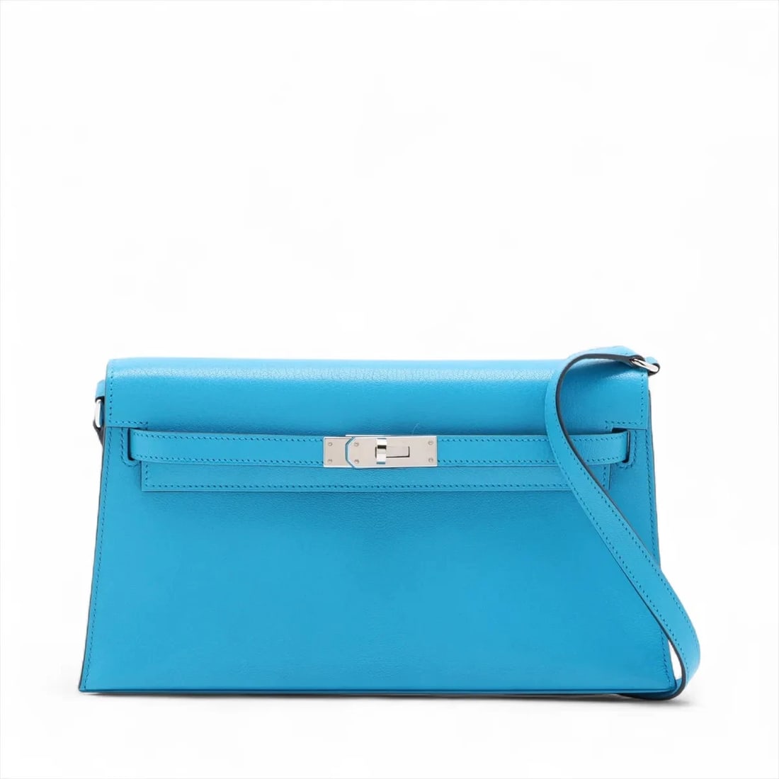 HERMES KELLY ELAN CHEVRE SHAMUKIRA BLUE FRIDA SILVER: Hermes Kelly Elan Chevre Shamukira Blue Frida Silver Brand: Hermes Type: Shoulder bag Material: Chevre Shamukira Color: Blue Frida Size: Height:5.9inch Length:11.0inch Depth:1.4inch Shoulder heigh