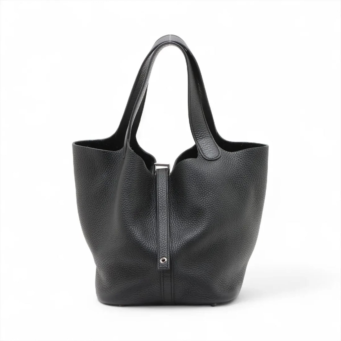 HERMES PICOTIN LOCK 22 MM TAURILLON CLEMENCE BLACK: Hermes Picotin Lock 22 MM Taurillon Clemence Black Brand: Hermes Type: Hand bag Material: Taurillon Clemence Color: Black Size: Height:8.5inch Length:8.7inch Depth:7.1inch Handle