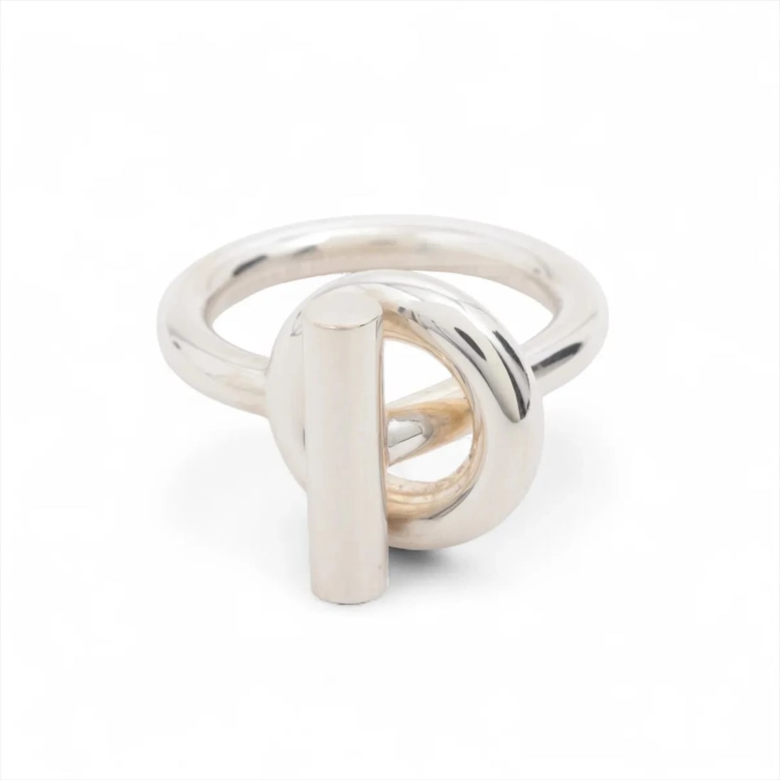 HERMÈS ECHAPPEE RING 925 & LEATHER SILVER: Hermès Echappee Ring 925 & leather Silver Brand: Hermès Type: Ring Material: 925 Silver Color: Silver Size: 7.5 US Accessories: None Accessories Notice: When purchasing pre-owned goods, pl