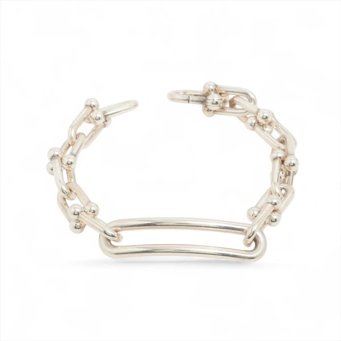 TIFFANY HARDWARE MEDIUM LINK BRACELET 925 SILVER: Tiffany Hardware medium link Bracelet 925 Silver Brand: Tiffany Type: Bracelet Material: 925 Silver Color: Silver Size: Bracelet length:16 Accessories: None Accessories Notice: When purcha