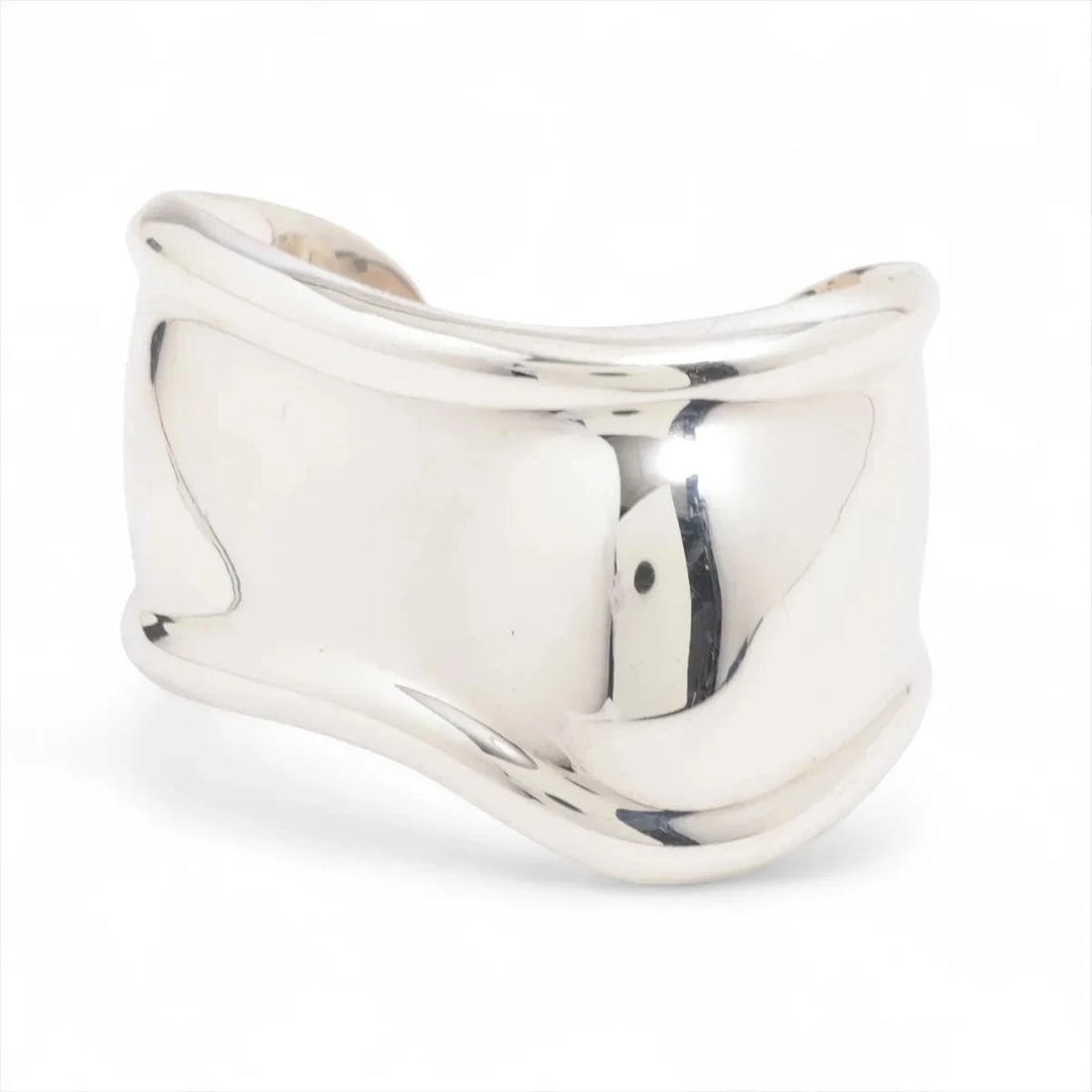 TIFFANY BONE CUFF BANGLE 925 SILVER: Tiffany Bone Cuff Bangle 925 Silver Brand: Tiffany Type: Bracelet Material: 925 Silver Color: Silver Size: Bracelet length:15.5 Accessories: None Accessories Notice: When purchasing pre-ow